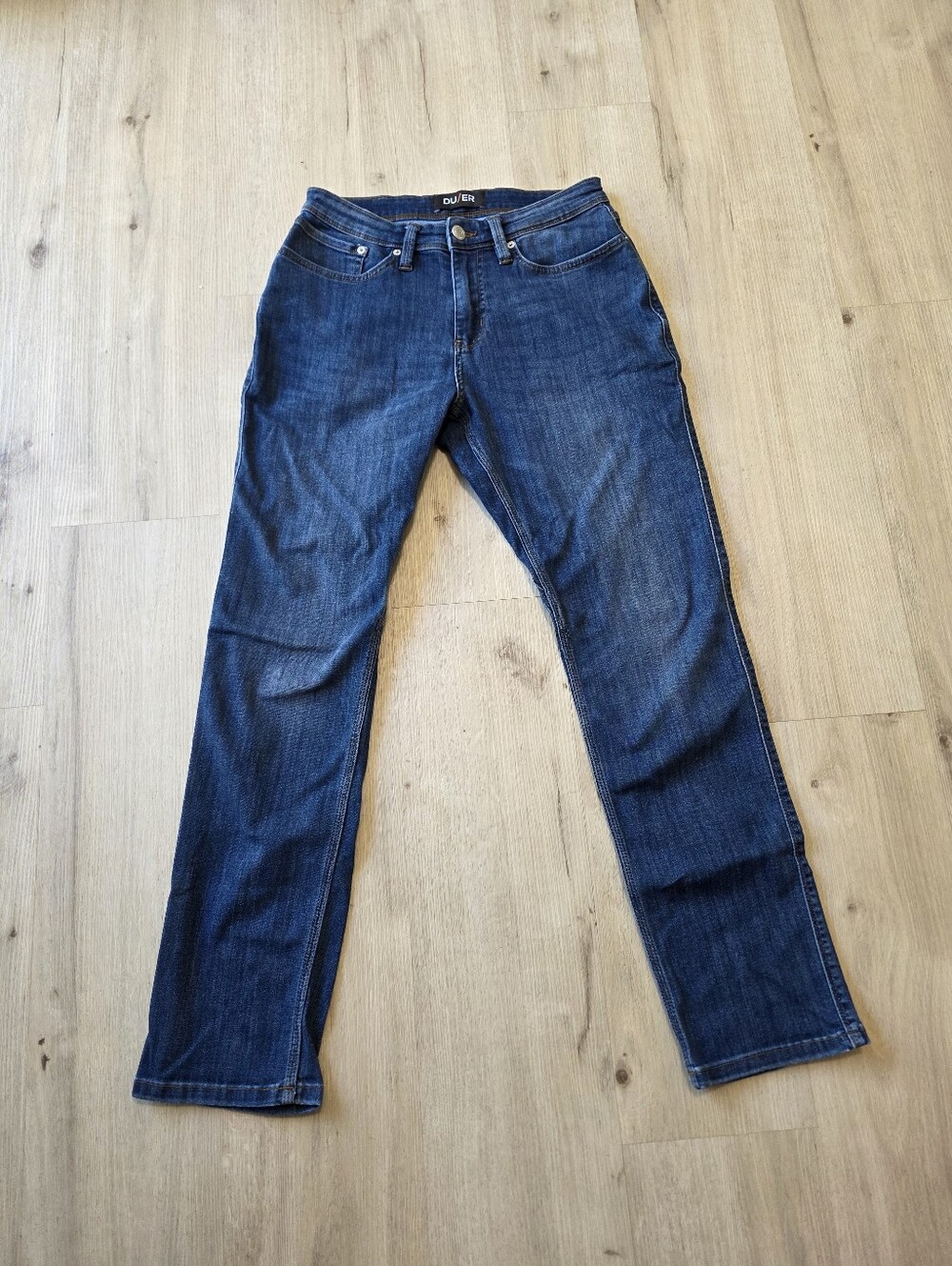 DU/ER Performance Denim Men's Size 30x32 Blue Relaxed Tapered Jeans Stretch